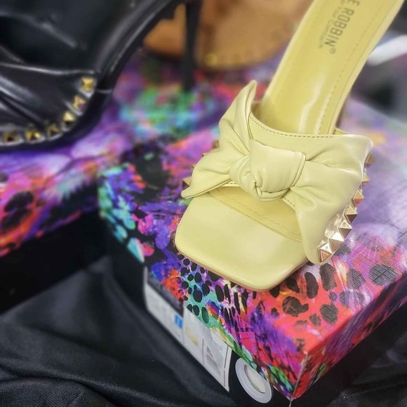 Cape Robbin Heels Size 8 Darian Style Lime - Picture 8 of 8